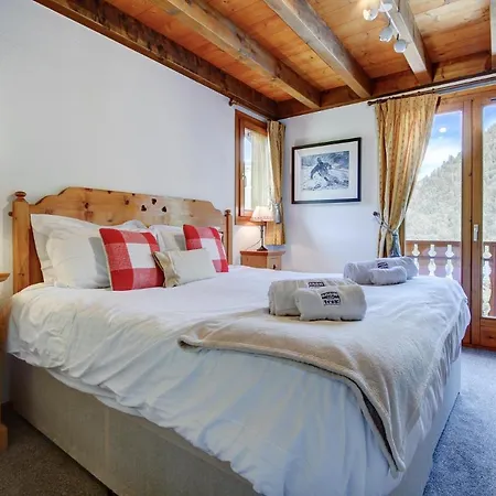 Madeleine Morzine