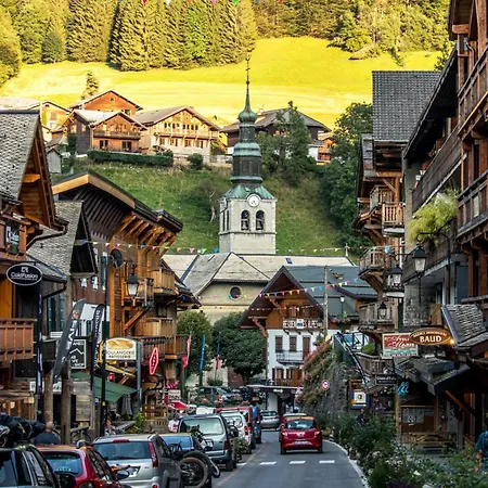 Madeleine - Snow And Trek - Morzine